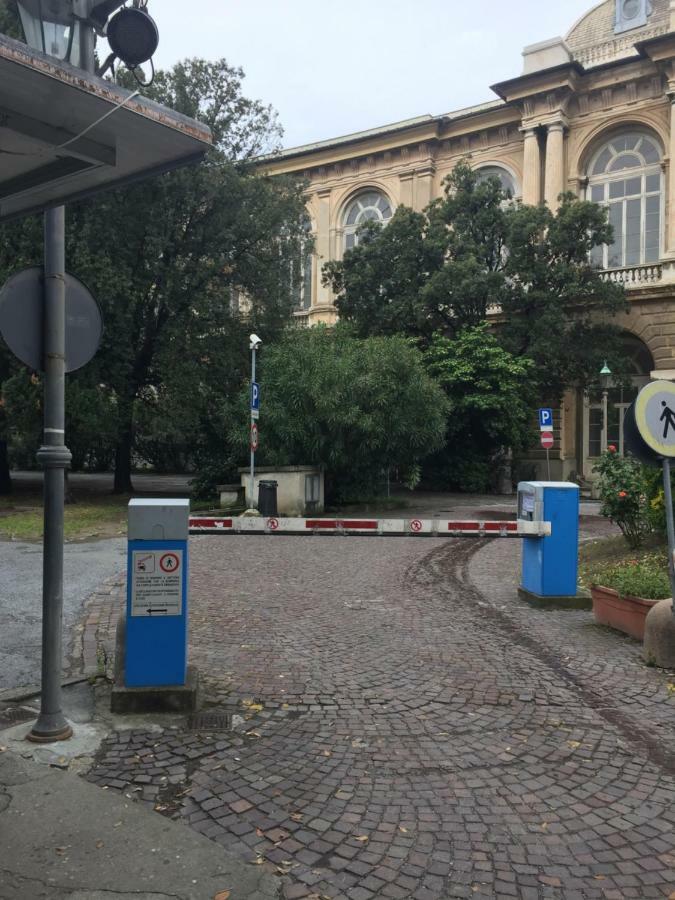 ג'נובה Appartamento In Centro Zona Fiera,Davanti Al Galliera מראה חיצוני תמונה