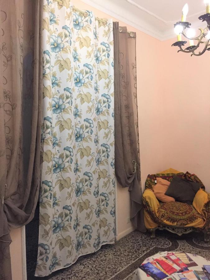 ג'נובה Appartamento In Centro Zona Fiera,Davanti Al Galliera מראה חיצוני תמונה